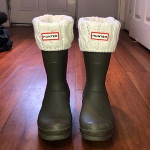 HUNTER CABLE KNIT INSERT SOCKS